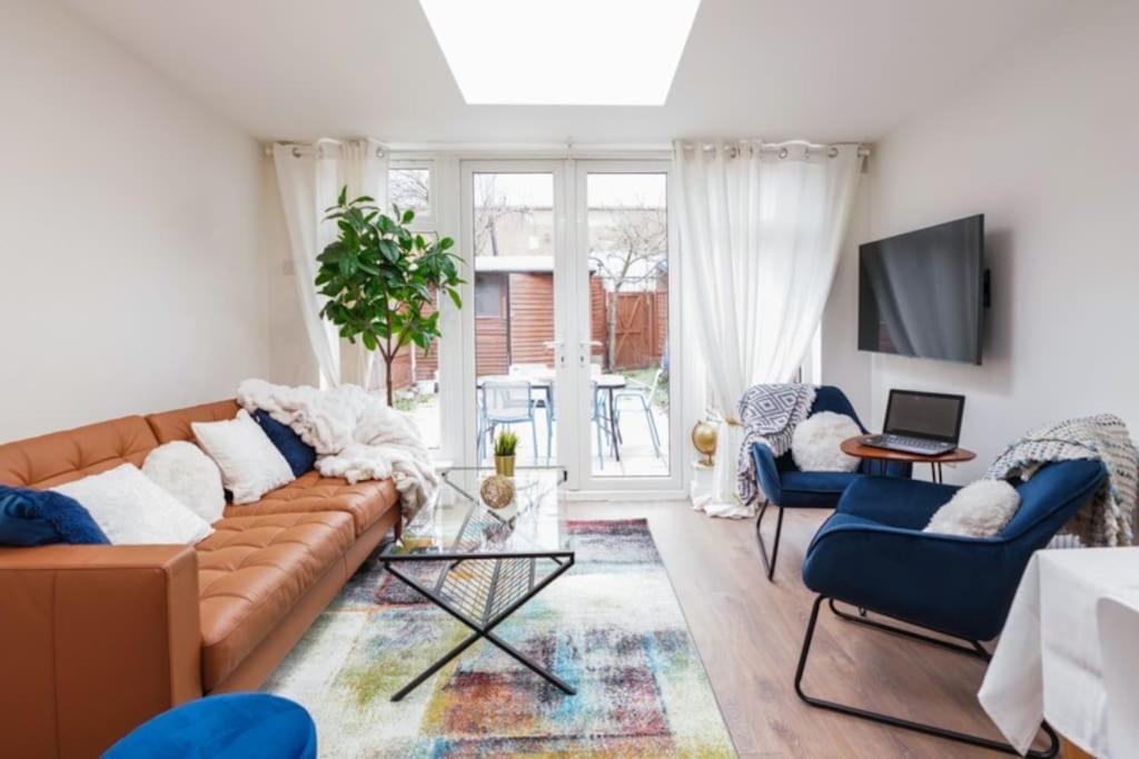 Newly Renovated Modern 4 Bed 3 Bath Apartment Londra Exterior foto