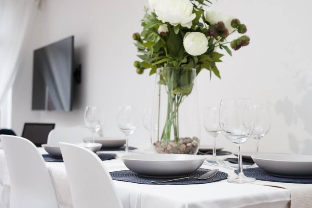 Newly Renovated Modern 4 Bed 3 Bath Apartment Londra Exterior foto
